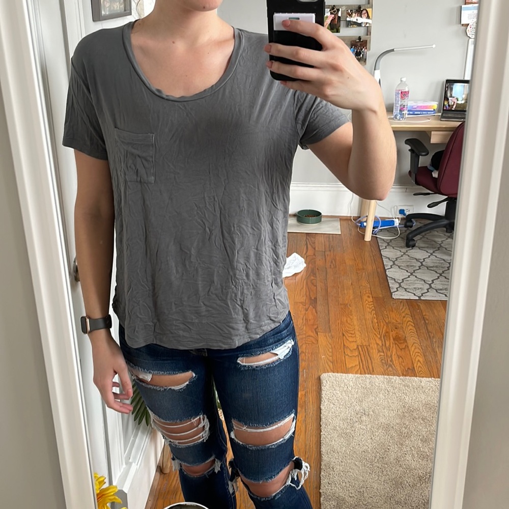 plain gray tee